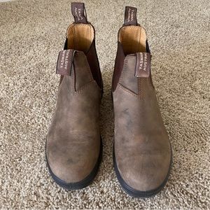 Rustic Brown Style 585 Blundstones Size 4.5